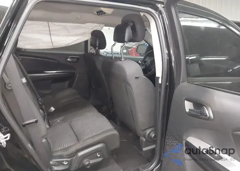 2017 Dodge Journey Sxt z USA, uszkodzony, nr VIN 3C4PDCBG3HT506810